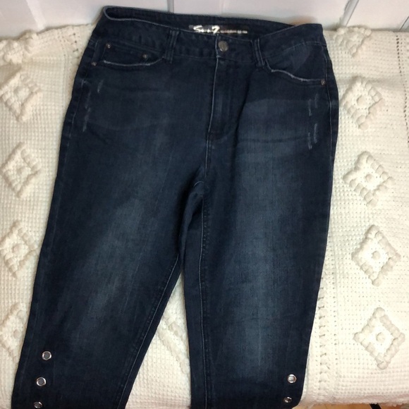 Seven7 Dark Wash Mid Rise Grommet Detail Split Hem Ankle Skinny Jeans Denim 10 - Picture 4 of 11